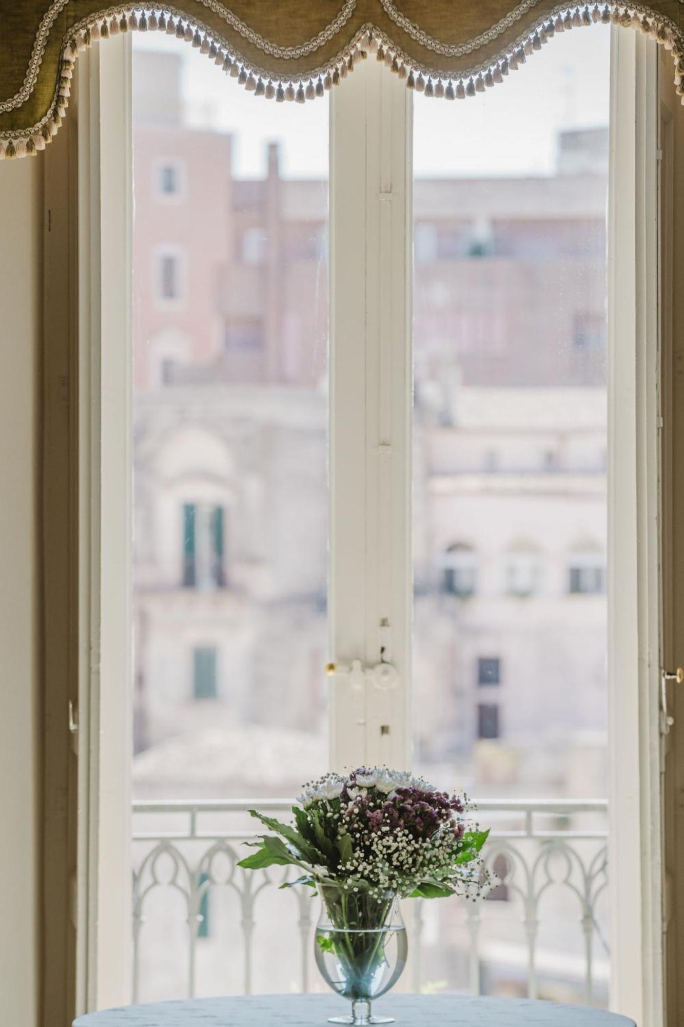 La Casa Di Ele Bed & Breakfast มาเตรา ภายนอก รูปภาพ