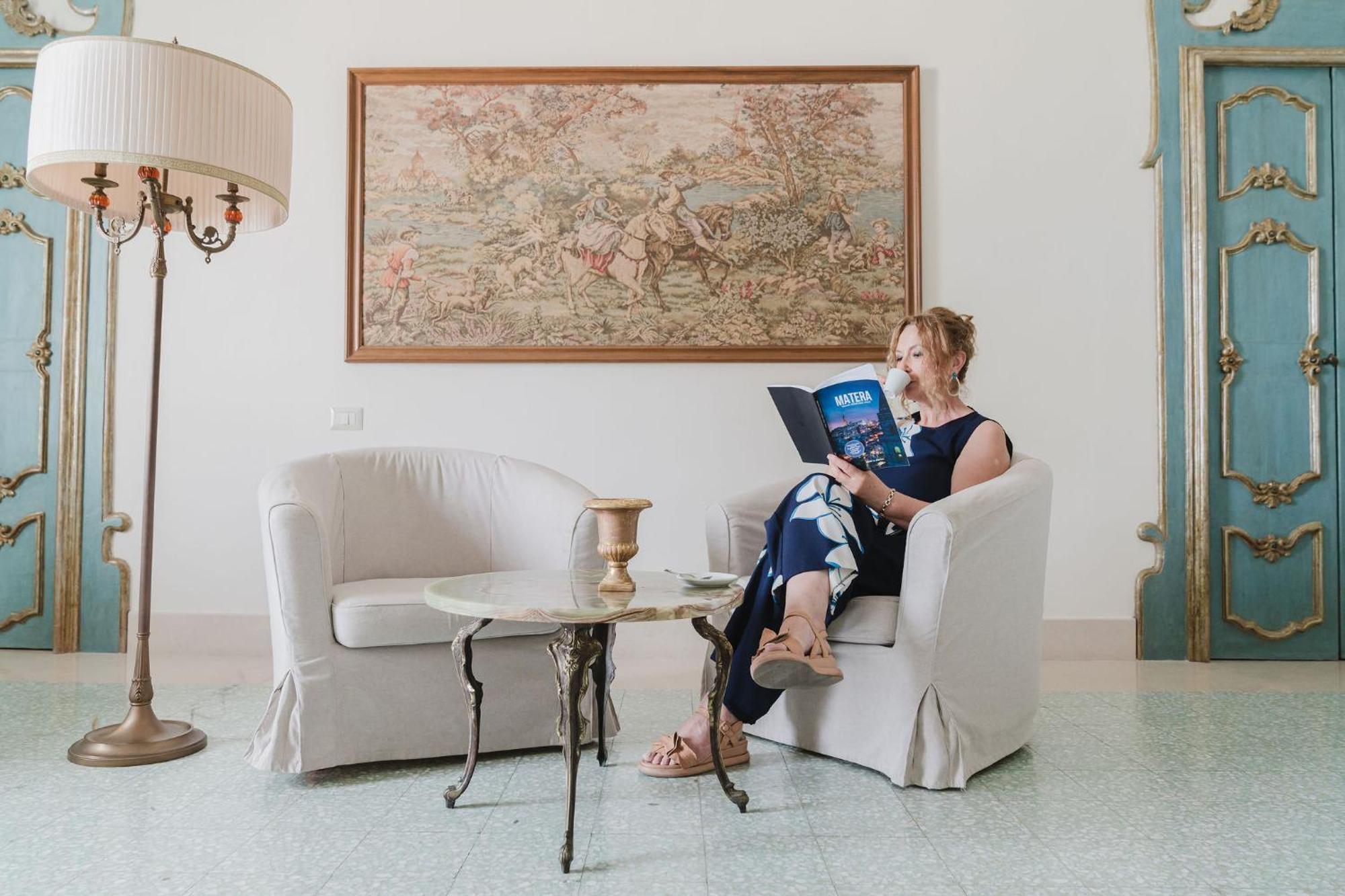 La Casa Di Ele Bed & Breakfast มาเตรา ภายนอก รูปภาพ