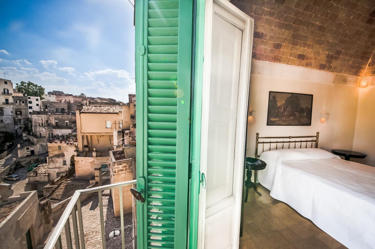 La Casa Di Ele Bed & Breakfast มาเตรา ภายนอก รูปภาพ