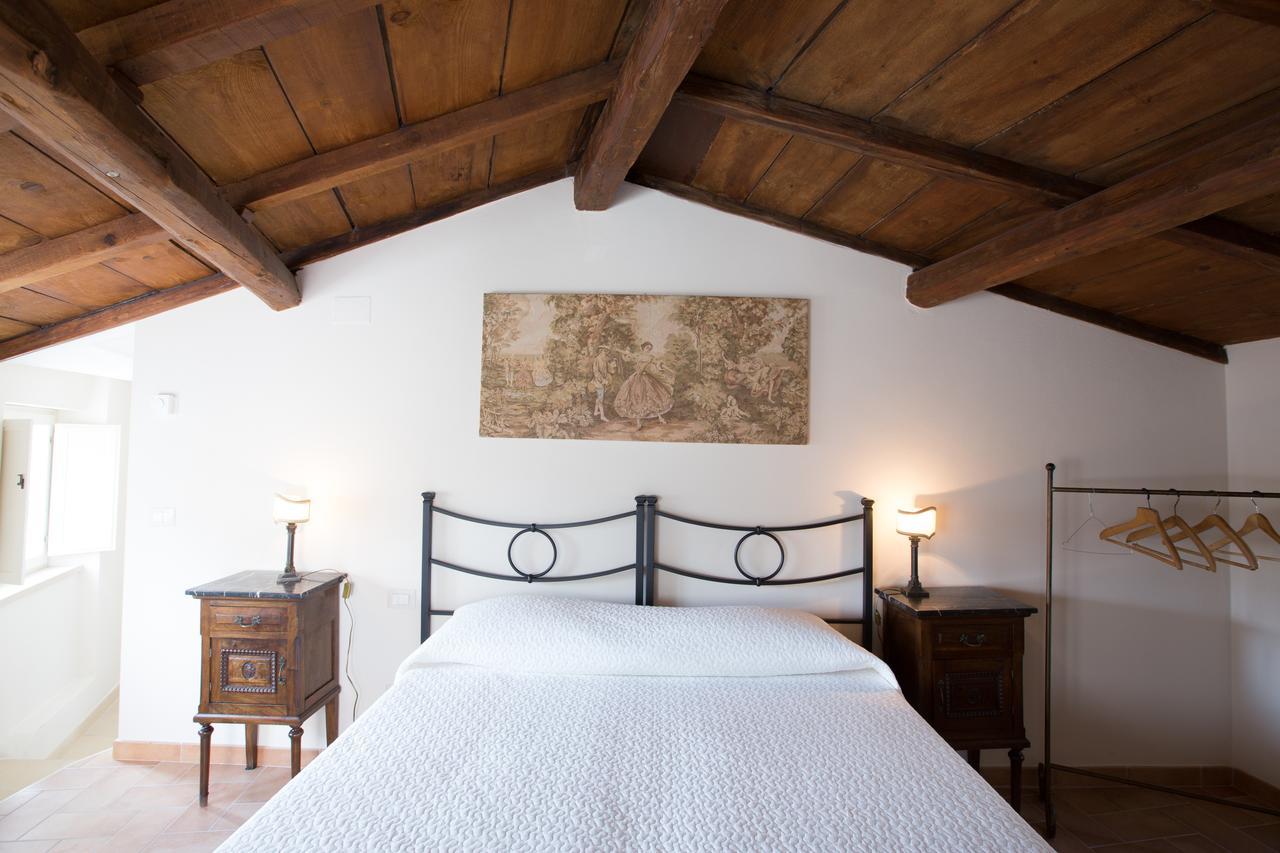 La Casa Di Ele Bed & Breakfast มาเตรา ภายนอก รูปภาพ